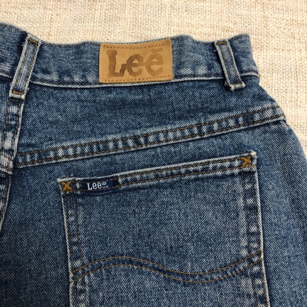 Vintage Lee Mom Jeans High Waist 27 inseam - Picture 5 of 9